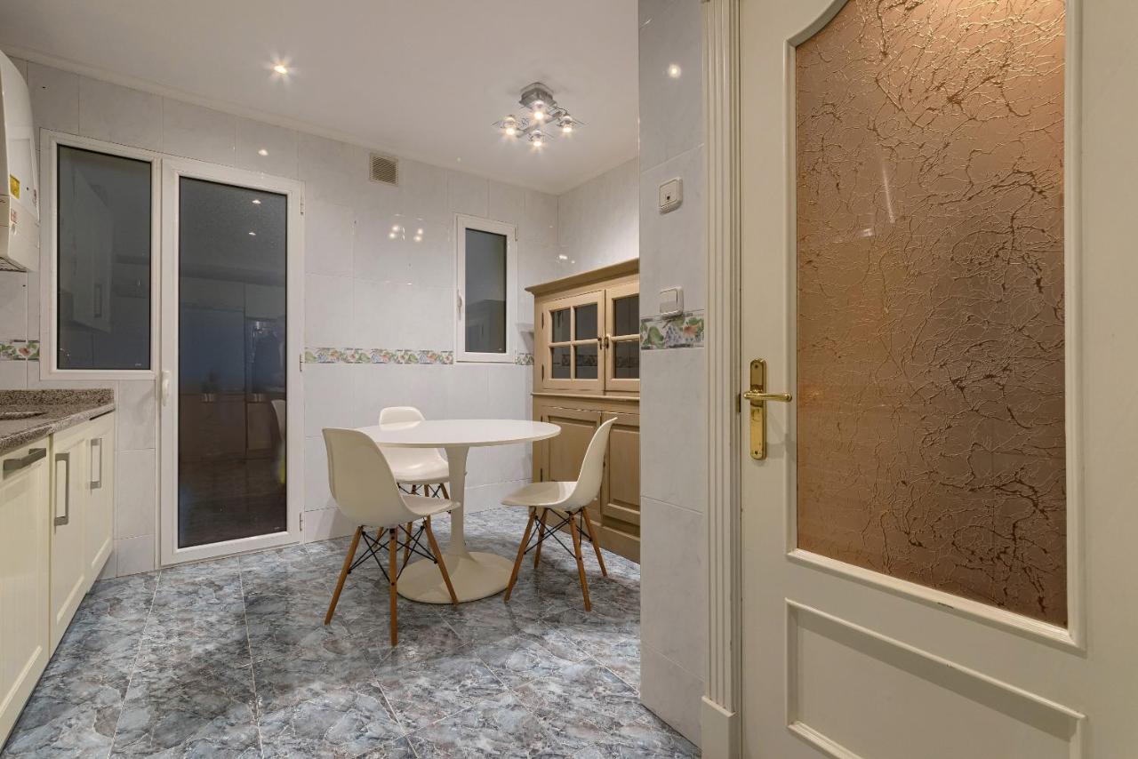 Bailen Reformado Elegante Con Wifi Apartment Bilbao Ngoại thất bức ảnh